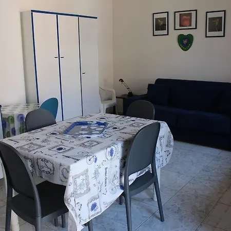 Apartment Casavacanze Villarosa *